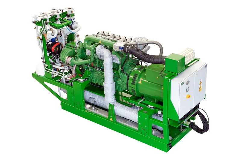 Planta de cogeneración 2G agenitor con motor a gas en línea, tren de gas y tablero eléctrico sobre una misma bancada